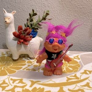 Playmates 5 inch Melody Rock Troll Doll